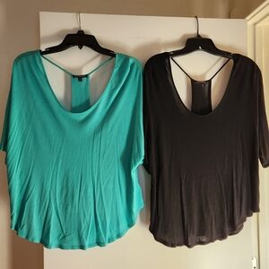 Teal And Black Flowy Short Sleeve Tees